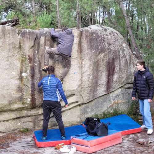 Stage de blocs à Fontainebleau, une deuxième édition sous la neige.